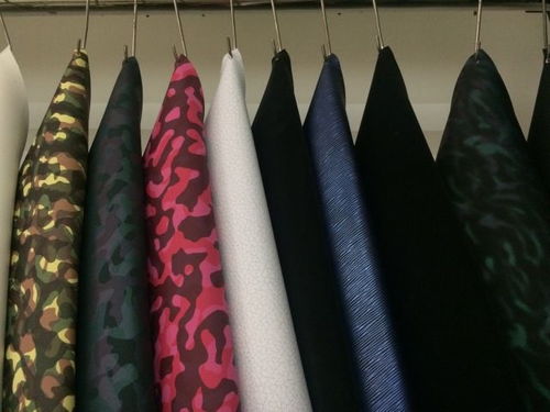 晉江國(guó)際鞋紡城商戶推薦 博星鞋材 安利合成革 自由鞋材